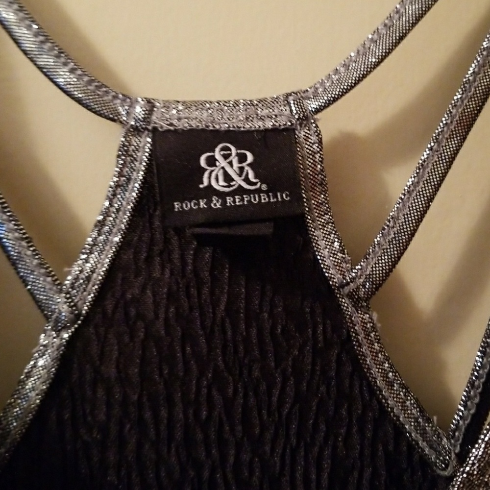 Shimmery Tank - Picture 3 of 4